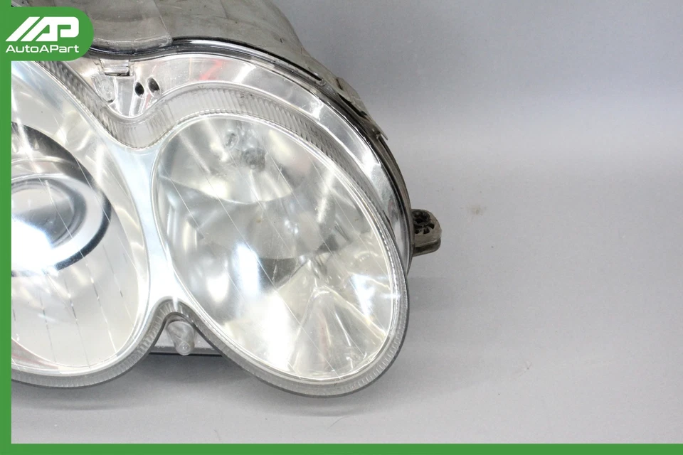 ✅ 03-09 Mercedes W209 C209 CLK320 Faro delantero derecho Lámpara Xenón Conjunto OEM Foto 2 de 4