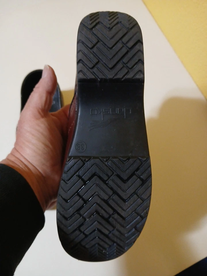 Dansko 专业女式皮革 Clog 棕色 US7.5-8 女式 Euro 38 — 第 3/4 张图片