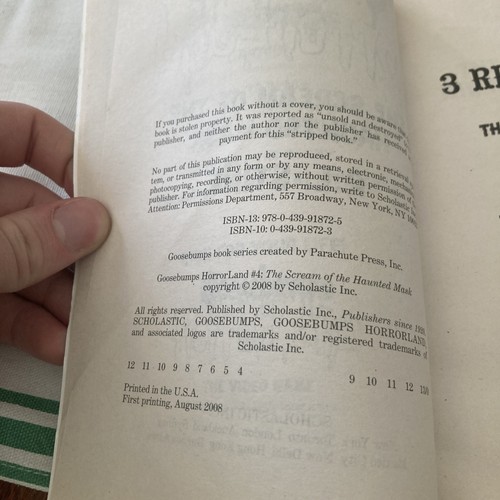 Goosebumps HorrorLand The Scream of the Haunted Mask RL Stine 2008 1st Print - Picture 2 of 3