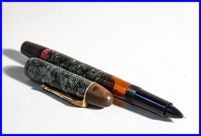 1930s ROTRING INK PEN IN GREEN/GREY Candy Striped Celluloid & Ebonite
