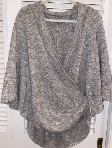 Anthropologie Knitted & Knotted Grey Cardigan Wrap Sweater Wool Poncho Womens XS - Picture 7 of 22