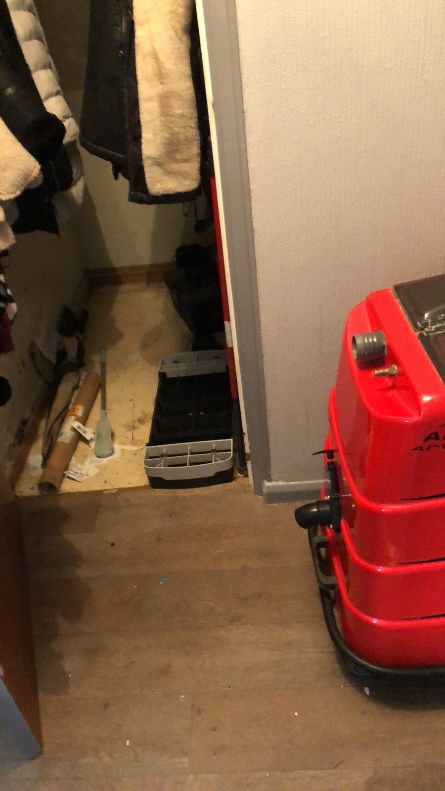 Alltec Tripe Vac Carpet Cleaning Machine , Selling As Spares Or Repairs