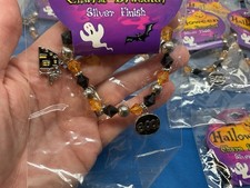 Lot Of 25 New Halloween Charm Elastic Bracelets Ghosts Pumpkins Spiders