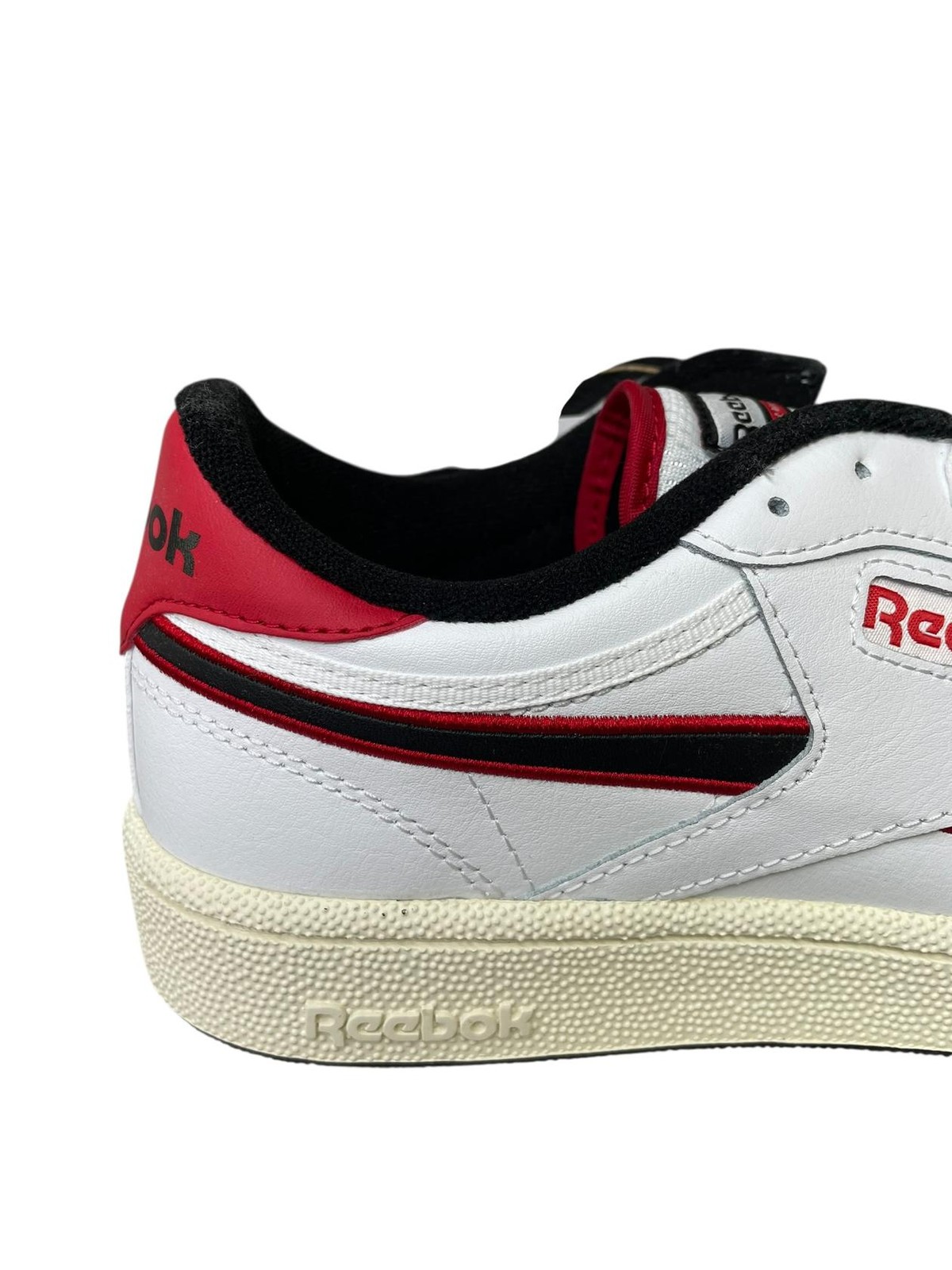 Reebok Men Sneaker Casual Club C Revenge 100201096 Tennis White Grey Size 9.5 M thumbnail 2