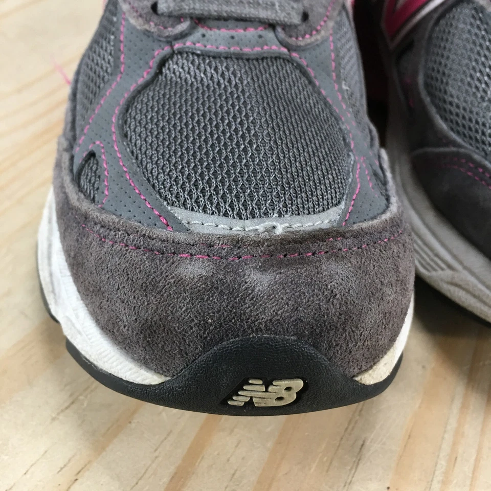 New Balance 990v3 Zapatos Mujer 8.5 Cáncer de Mama Tenis Gris Con Cordones W990KM3 Foto 4 de 4