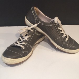 josef seibel tennis shoes