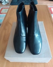 Clarks Women's UK6 Sheer Flora 2 Black Leather Ankle Boots