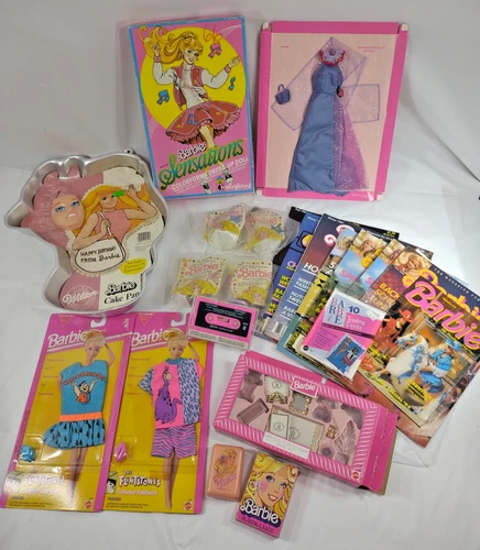 Vtg BARBIE - GIRLS BIRTHDAY LOT? CAKE, CARDS, SOAP, MAGAZINE  Cards A36