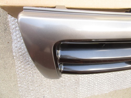 98 - 00 TOYOTA TACOMA PRERUNNER LIMITED FRONT RADIATOR GRILLE GRAY OEM NEW - Picture 5 of 9