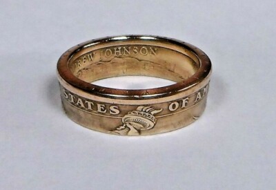 ''Sealed'' US GOLD DOLLAR COIN RING SIZE 7-13 Whats your size? free velvet pouch