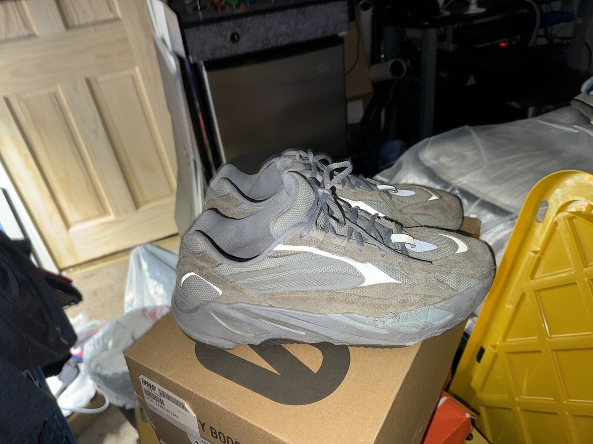 adidas gazelle silver green womens YEEZY Yeezy Boost 700 V2 "Hospital Blue"  Stadium Goods