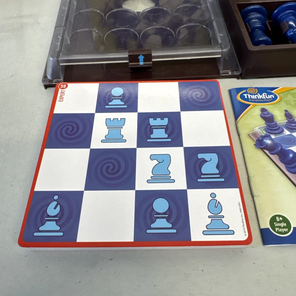 Solitaire Chess COMPLETE Thinkfun 2010 Logic Strategy Puzzle Challenges Solo - Image 2 of 4