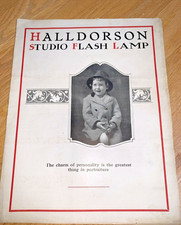 1930's HALLDORSON STUDIO FLASH LAMP Brochure - 1772 Wilson Ave. Chicago