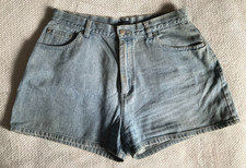 VTG The Blues Denim High Waisted Jean Shorts Women s Size 14 in Light Acid Wash