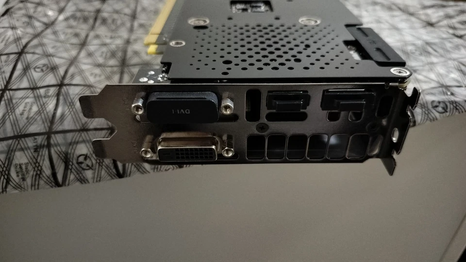 EVGA NVIDIA GeForce GTX Titan Hydro Copper Signature 06G-P4-2795-KR Overclocked - Image 4 of 4