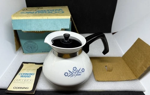Vintage Corning Ware Blue Cornflower 6 Cup Teapot  P-104 NEW Old Stock NIB