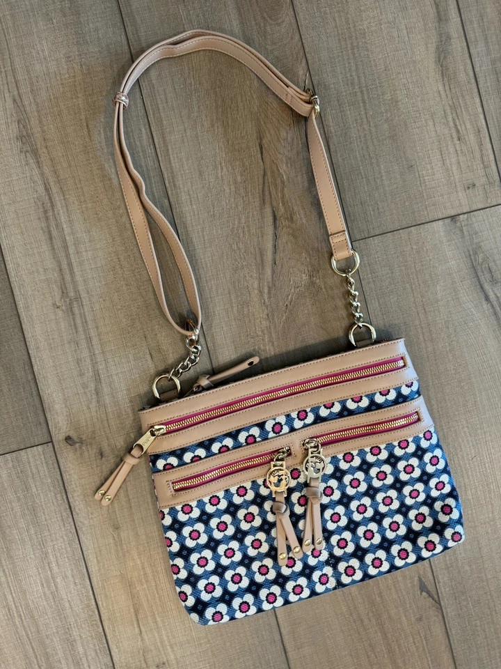 Spartina 449 Calhoun Flower Linen Leather Purse - Image 2 of 4