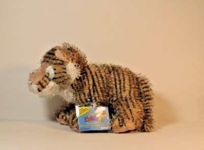 ぬいぐるみ Th SN42 シロ（M）四足立ちVer.（TS0530010）｜クレヨンしんちゃん