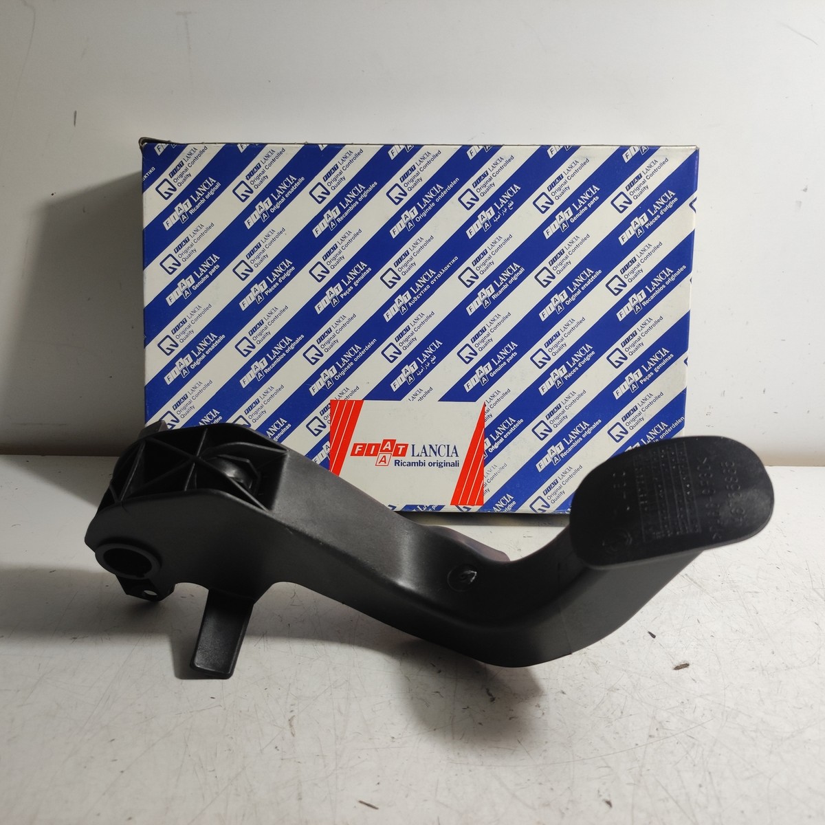 Pédale D'embrayage Qui Reste Coincée : Que Faire