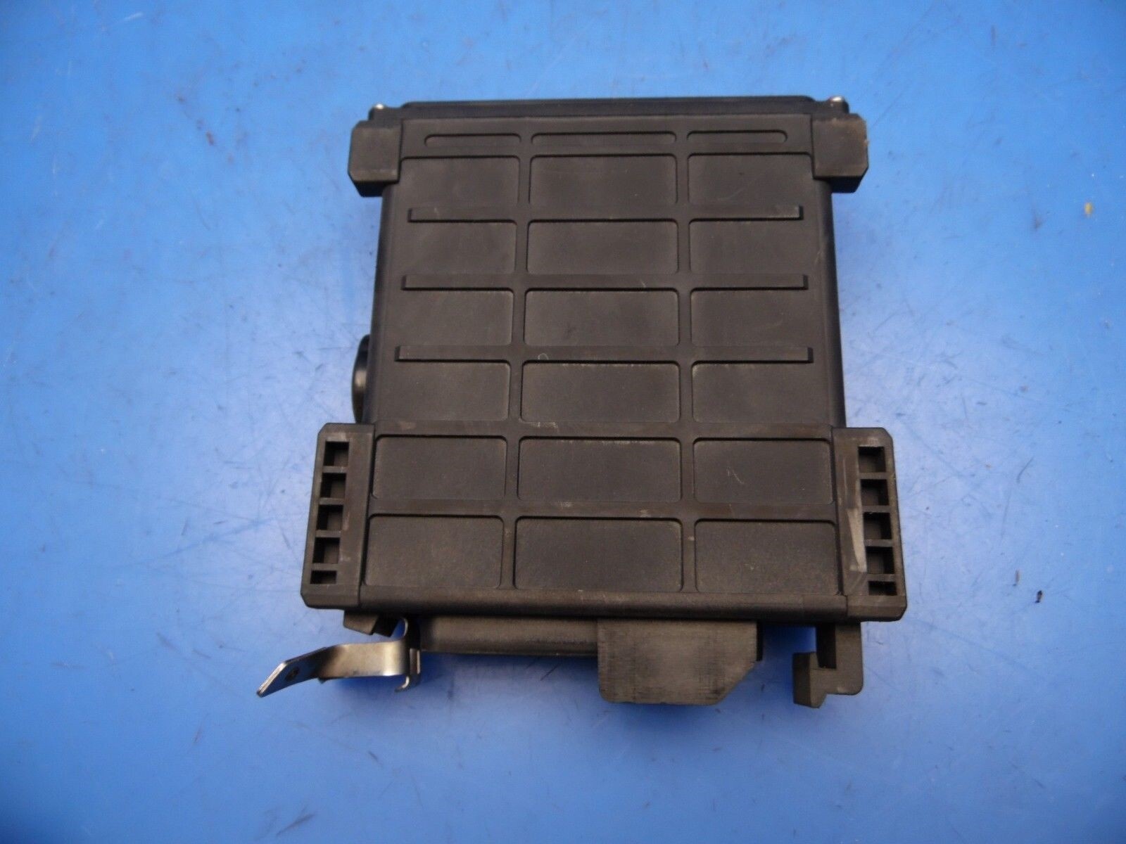 84-85 Mercedes-Benz 300SD W163 OEM engine control module ECU ECM # 002 ...