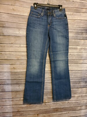 Womens size 4 Levi Strauss 525 Perfect 