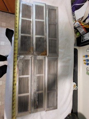 ALUMINUM AIR VENTS 14 LOT OF 16''X4'' 22 SQUARE INCHES W/MESH SCREEN