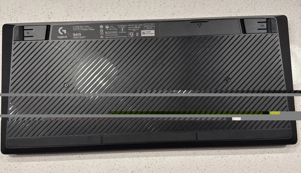 Logitech G613 wireless mechanical gaming keyboard with Palmrest w Zhuyin Keycap - Image 3 of 4