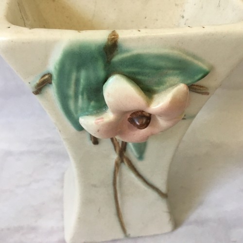 Vintage McCoy Vase Blossom Time Applied Flower Pink 6.5 inches Tall - Picture 4 of 13