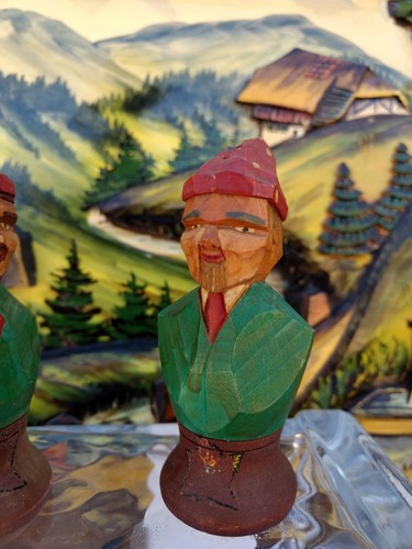 ANRI Alpine Man & Woman Salt & Pepper Shakers Wood Carved Vintage Stoppers S & P - Picture 4 of 11