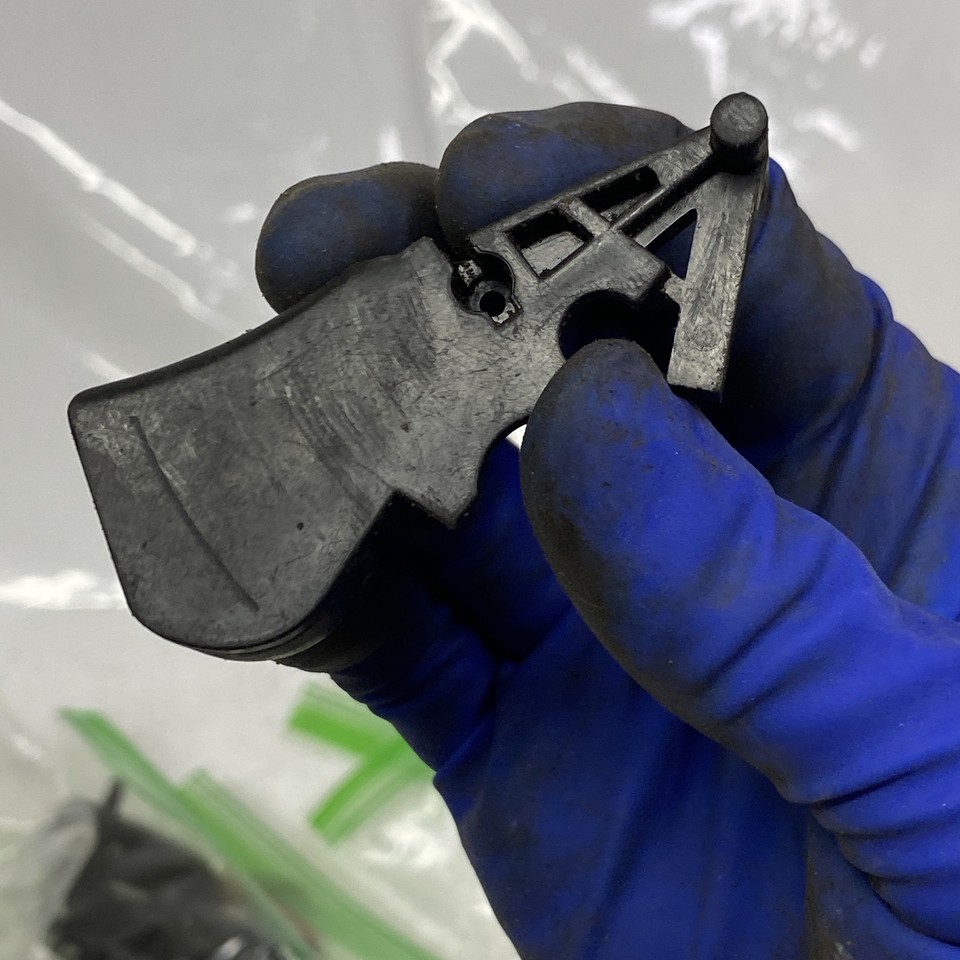 OEM Stihl Throttle Trigger Lever for 011 012 AVT Chainsaw (1120 182