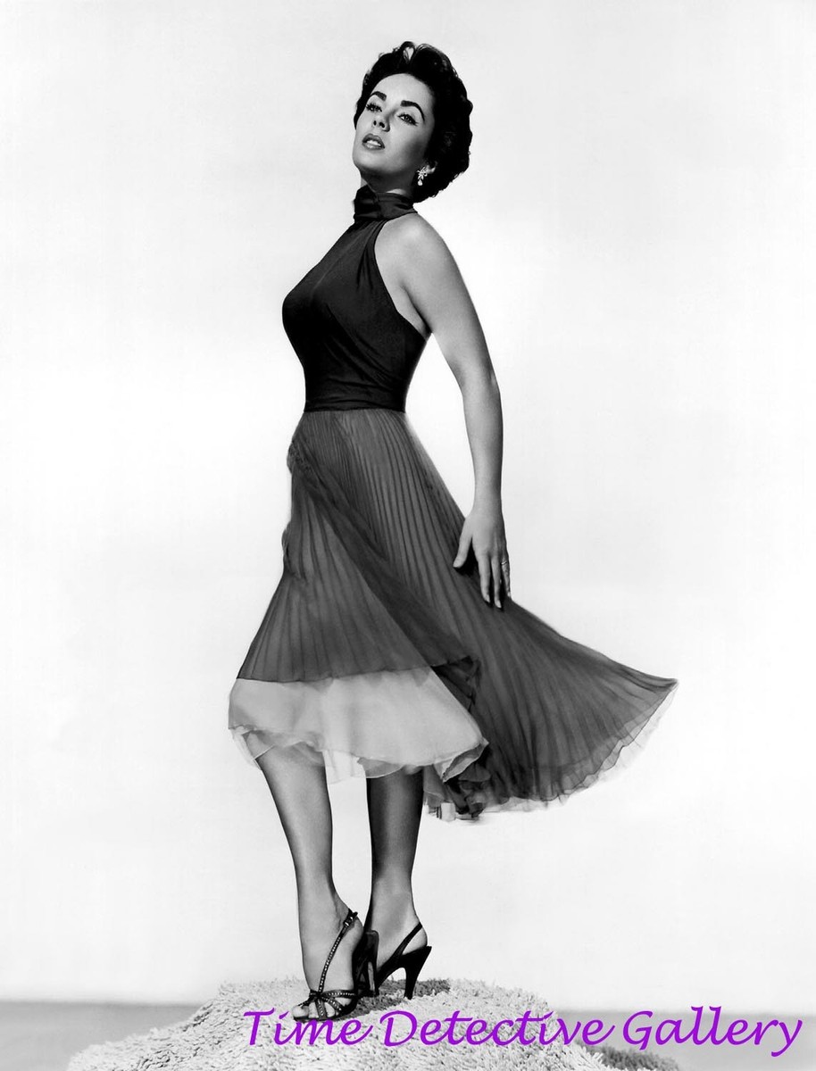 Actress Elizabeth Taylor (31) - Celebrity Photo Print | eBay