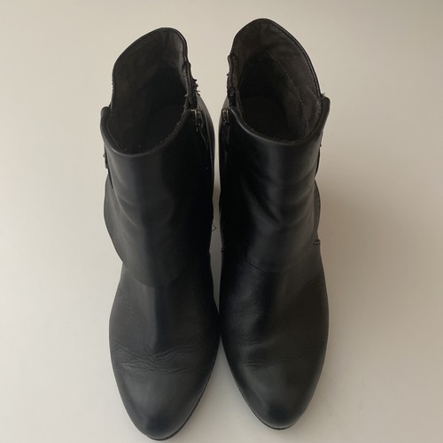 Tamaris Ankle Boots Size 6 Black Women Heeled Zip Casual - Picture 3 of 8