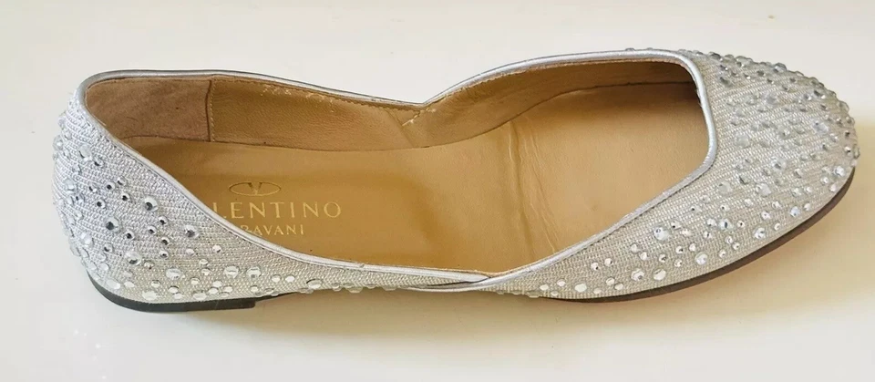ZAPATOS PLANOS VALENTINO GARAVANI CRISTAL CON TACHUELAS MUJER TALLA 37,5/7,5 CUERO PLATEADO Foto 4 de 4