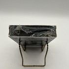 Foto 6 di 6