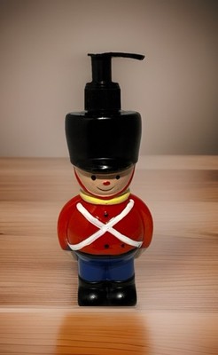Plastic Toy Soldier Soap / Lotion Dispenser  7.75x2.25  Unbranded