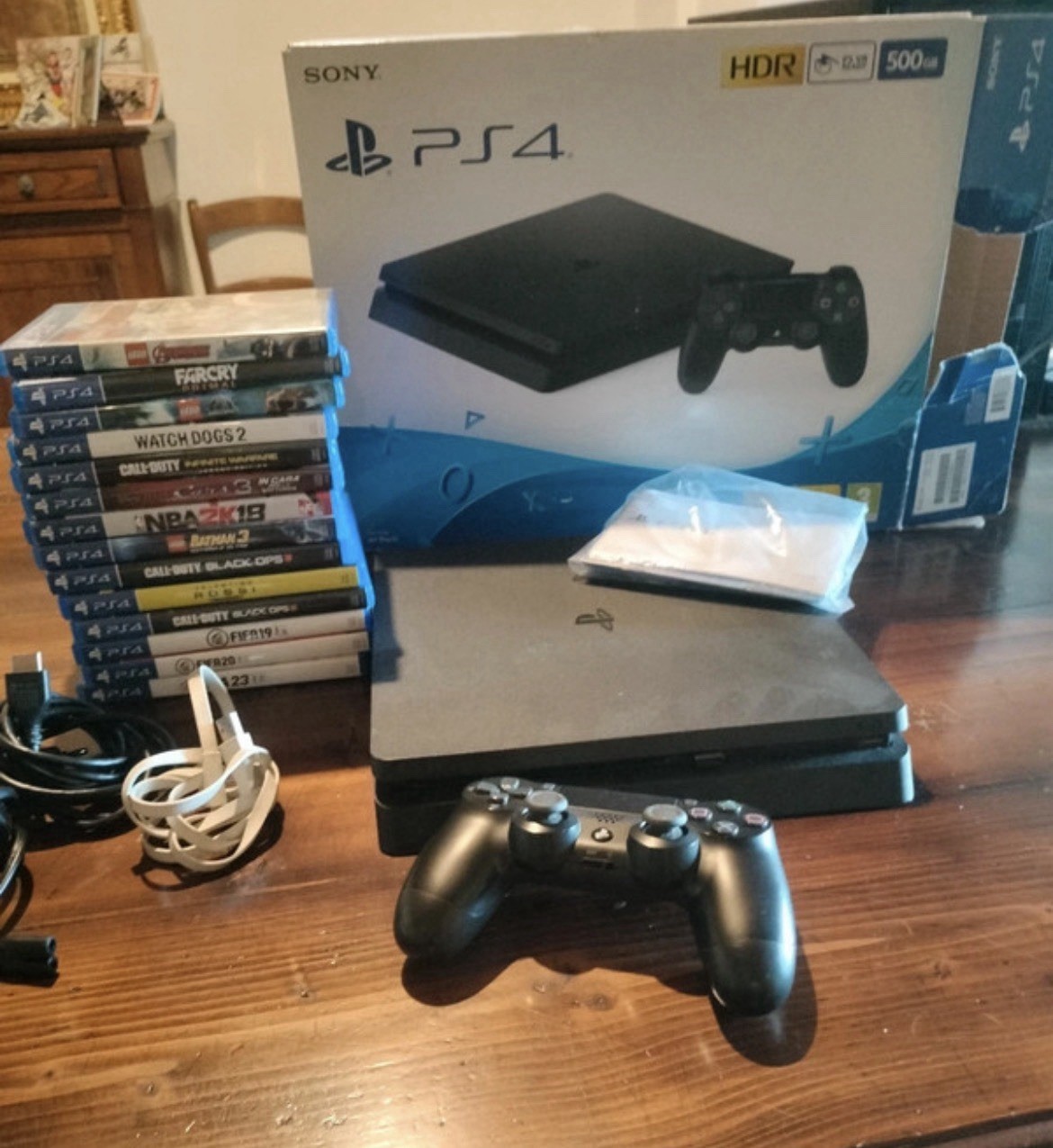 Play 4 Slim 500 Giga Con Scatola 1 Joypad E 14 Giochi