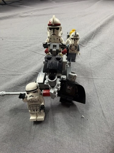 Lego Star Wars Darth Vader And Tropper Mini Figures