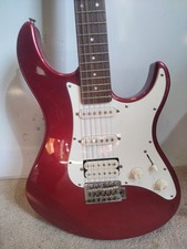 Yamaha Pacifica 122 J Red Electric Guitar – See Details