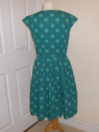Emily & Fin Annie Dress Apple Dot Print 100% Cotton Waist 29.5 ins Size M UK 12 - Picture 5 of 16