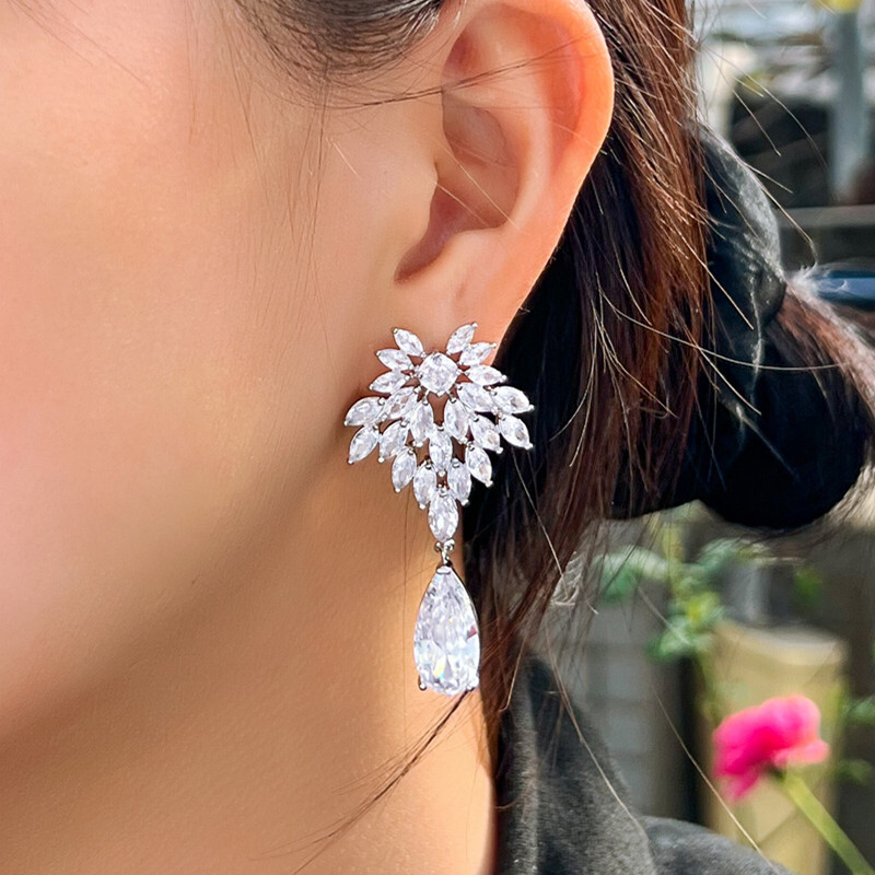 Silver Plated Cubic Zirconia Long Plant Leaf Drop Earrings Women Wedding Jewelry