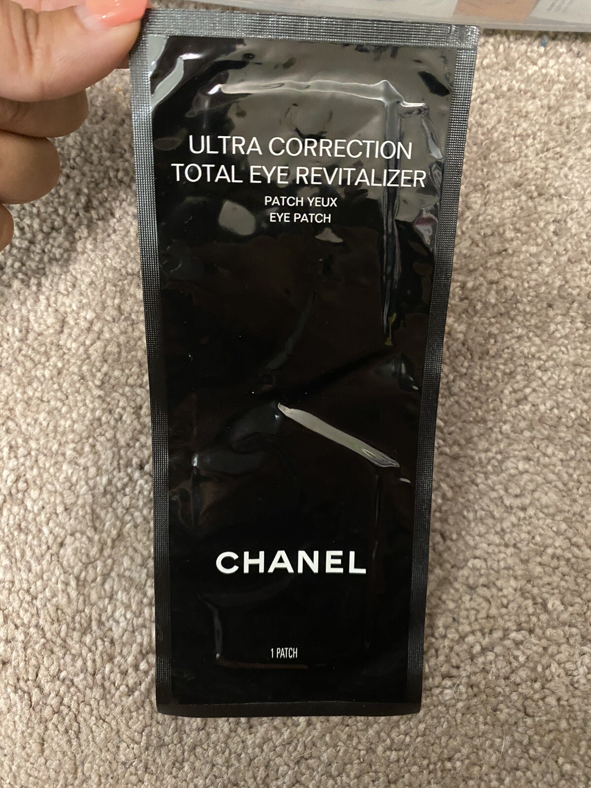 Chanel Ultra Correction Lift Eye Patches Falak Tayyeb Platinum