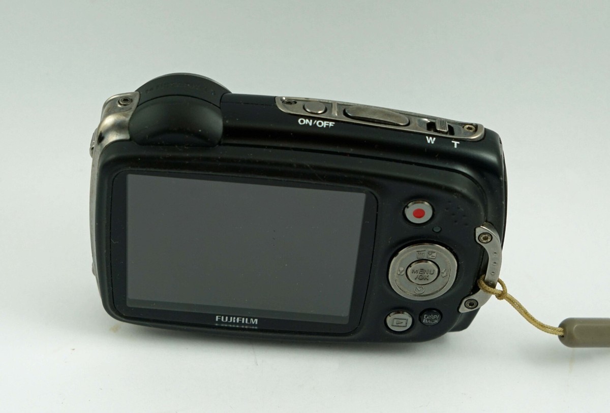 美品　FUJIFILM　FinePix XP70　撮影例有　a44d203dd 美品 FUJIFILM FinePix XP70 撮影例有 a44d203dd