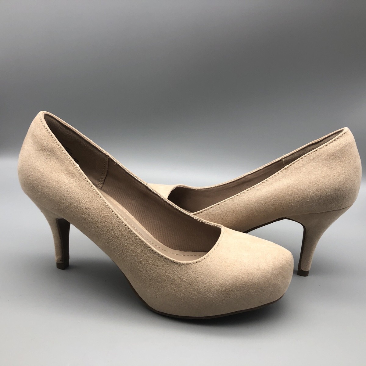beige painted dresser Clara Leather Pumps