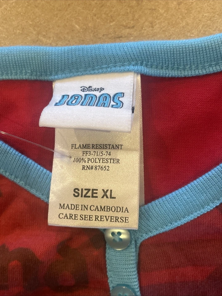 NOS NWT Disney Pajamas Nightgown Kids XL Jonas Brothers Let There Be Rock Prop - Image 4 of 4