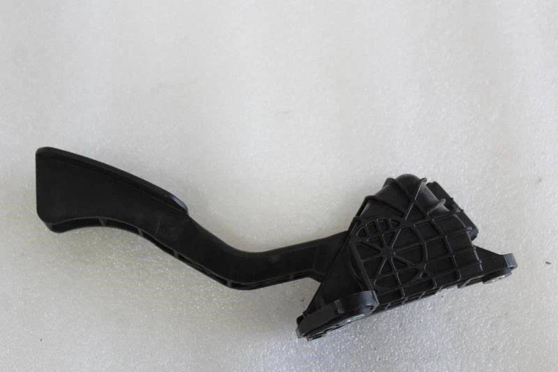 Toyota Sequoia 2005 2006 2007 acelerador pedal de gasolina 78120-0C050 Foto 3 de 4