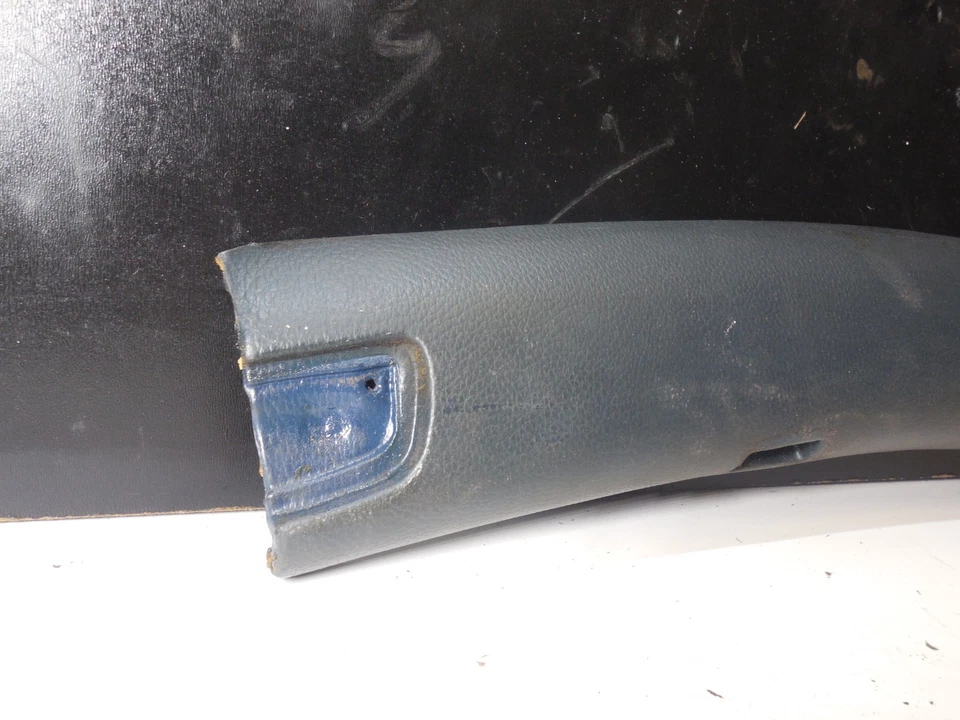 Visera de tablero embellecedor superior izquierdo azul 72-89 Mercedes Benz R107 450SL 380SL 560SL Foto 2 de 4