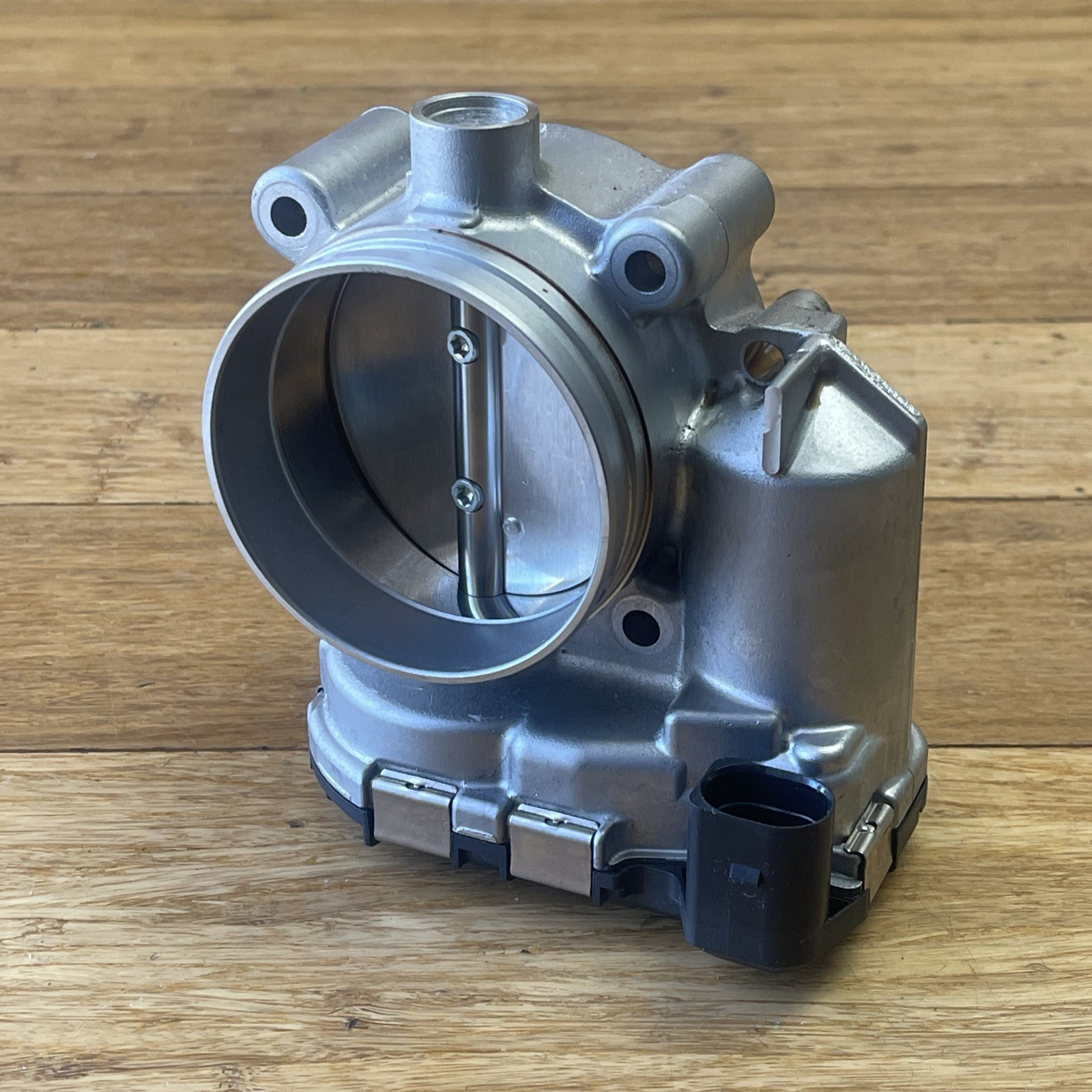 2015-2026 Ferrari California T 3.9L Throttle Body Assembly 3K Miles OEM