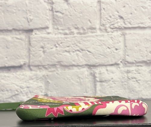 Vera Bradley - Neoprene Medium Tablet Sleeve Case - Olivia Pink Green Zipper - 第 11/15 張圖片