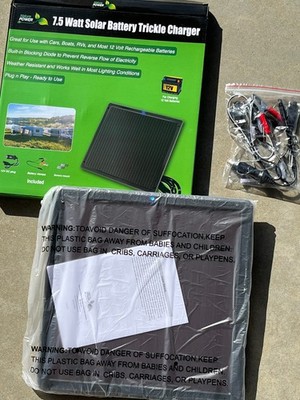 7.5-Watt Portable Waterproof Amorphous Solar Panel with connections