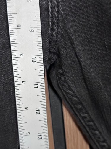 Levis Jean Shorts 30 Mens Black Denim 508 Slim Cut Off Faded Wash - Picture 4 of 7